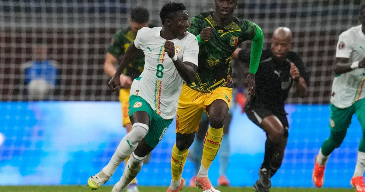 le Sénégal domine le Mali et se qualifie pour les demi-finales