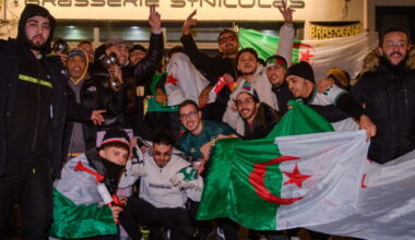malgré la défaite de l’Algérie, la Brasserie Saint-Nicolas a vibré avec les Fennecs