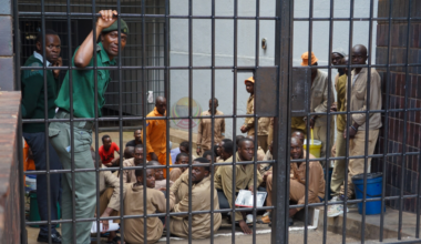 Zimbabwe's overcrowded prisons population hits 27,600; Prosecutor-General moves to decongest facilities 