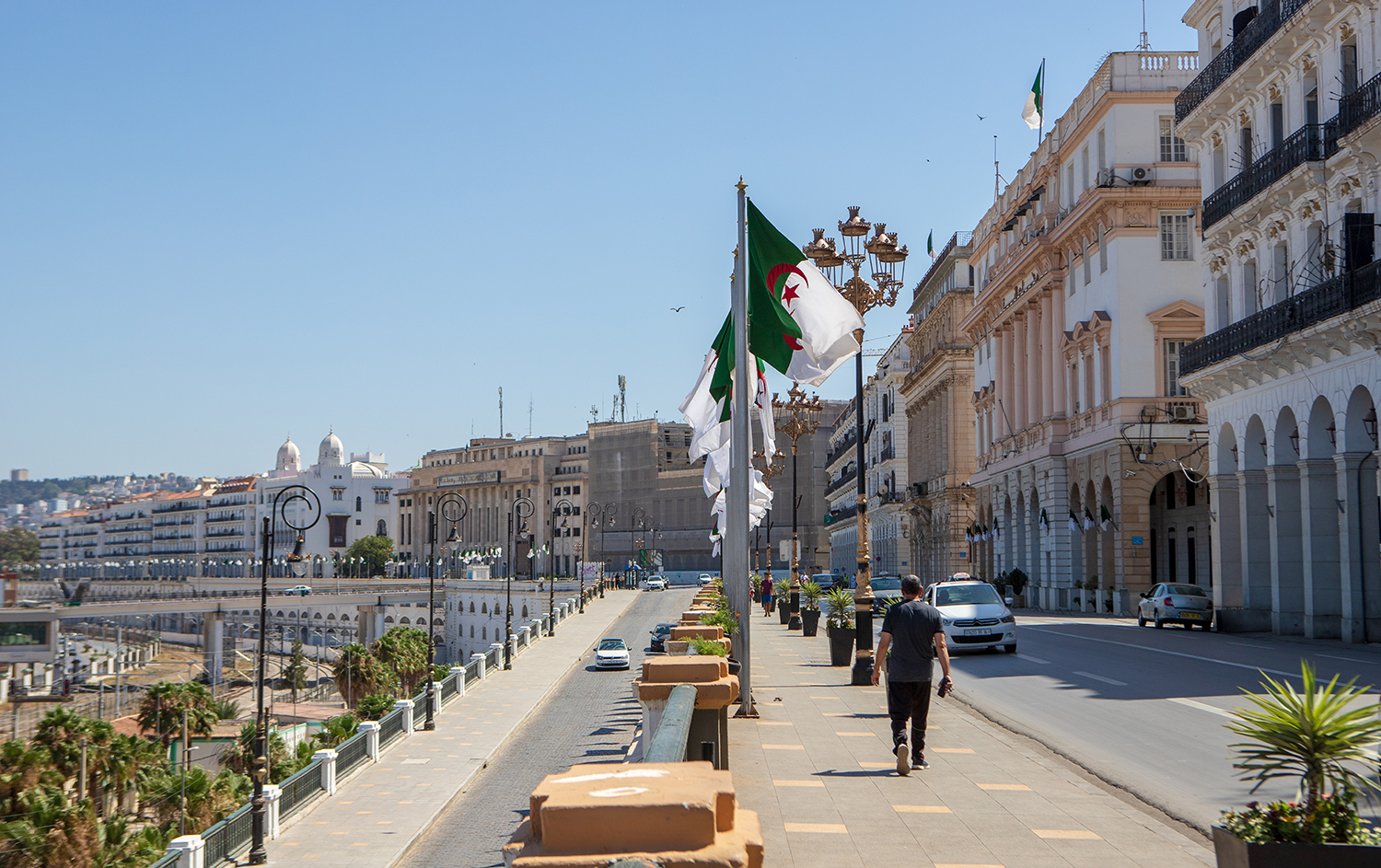 Demain dans vos agendas : Algérie, Afrique, Amérique latine, transport, Thaïlande