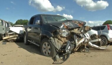 Driving instructors teach students to dodge danger on Zimbabwe roads