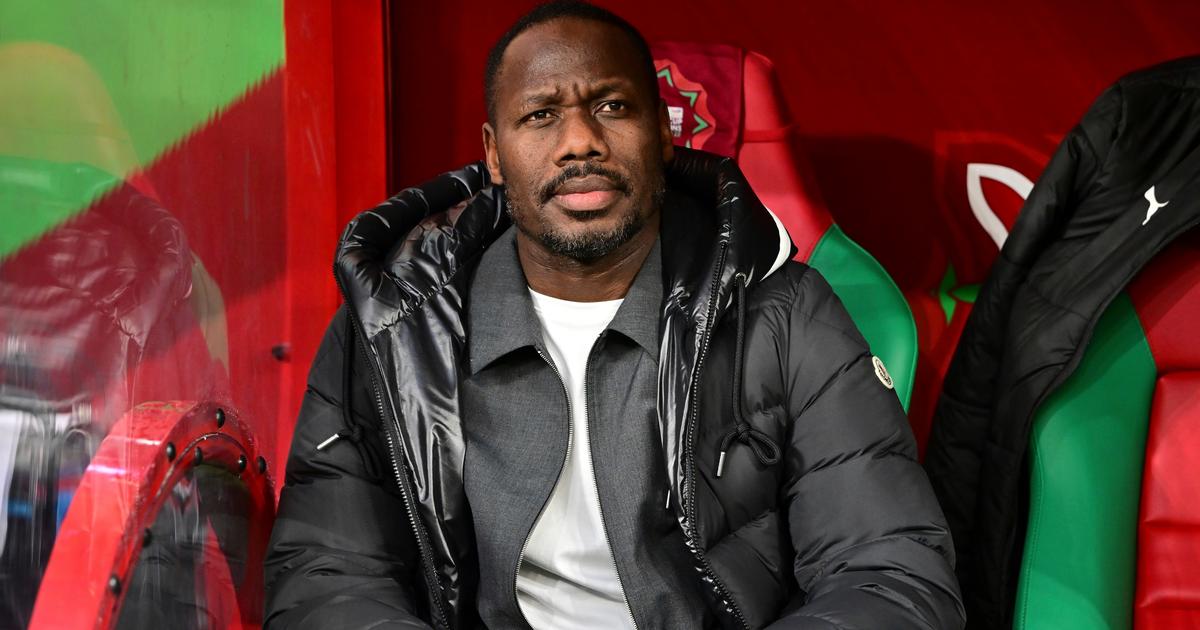 Le sélectionneur du Sénégal est suspendu 5 matches après les incidents de la finale face au Maroc