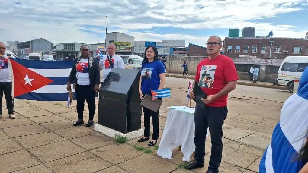 Honor and glory in Zimbabwe for Cubans fallen in Venezuela