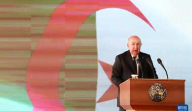 mise en service de la première ligne ferroviaire de transport lourd traversant un désert