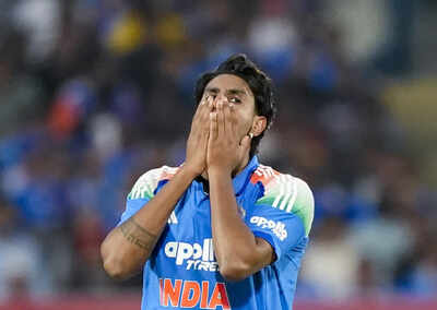 Injury scare for India days before T20 World Cup as Harshit Rana limps off during warm-up clash against South Africa