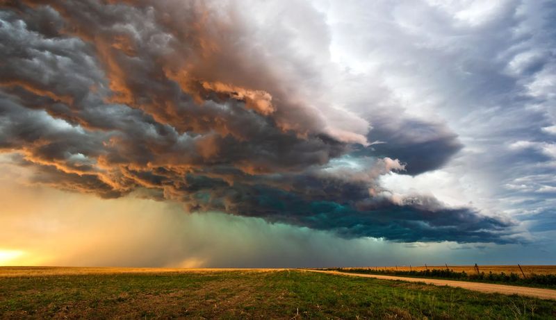 The South African Weather Service has maintained its previous forecast for a wetter-than-usual late summer for the north-eastern parts of the country, a forecast now extended into early autumn, while the southwestern parts will remain dry. (Photo: iStock)