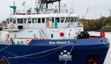 EU seeks answers from Libya after rescue vessel comes under fire