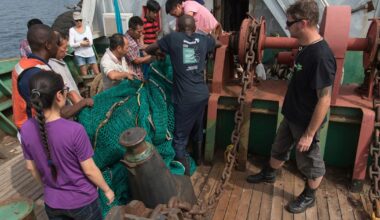 Quinze pays s’engagent à lutter contre la pêche illicite au large de l’Afrique, mais pas les plus gros pêcheurs