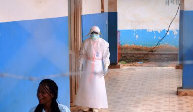 What experts are saying as Ebola outbreak in Congo and Uganda kills more than 1,000 people