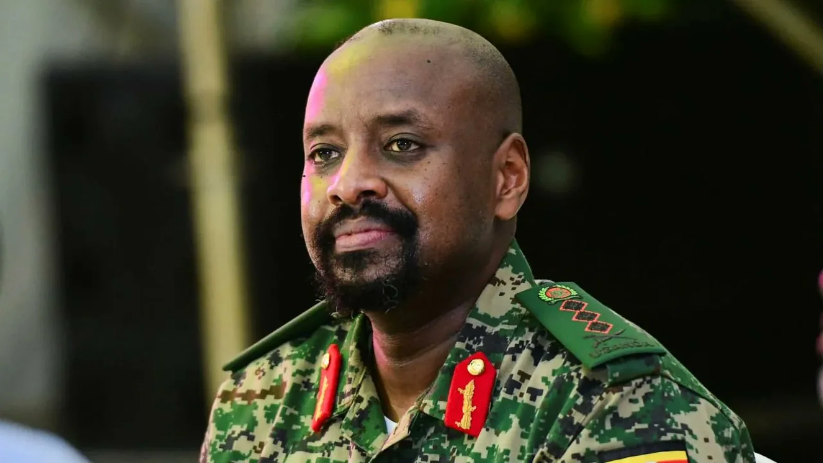 Ein ugandischer General fordert eine Milliarde Dollar und die „schönste Frau“ aus der Türkei