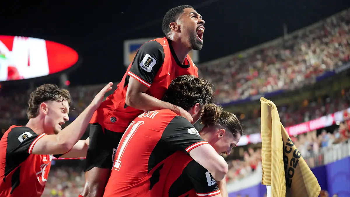 Soccer Football - FIFA World Cup 2026 - Group J - Algeria v Austria - Kansas City Stadium, Kansas City, Missouri, U.S. - June 27, 2026 Austria's Marcel Sabitzer celebrates scoring their second goal with teammates IMAGN IMAGES via Reuters/Denny Medley