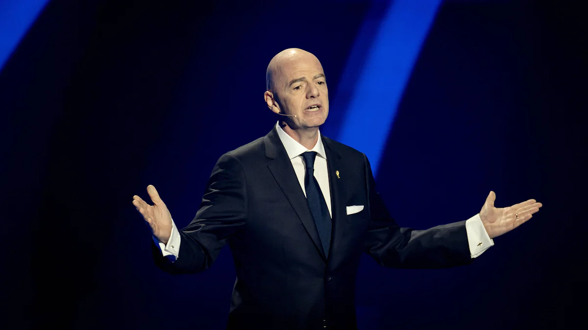 Infantino bietet Marokko das WM-Finale 2030 an und verlangt dafür Unterstützung - Sport