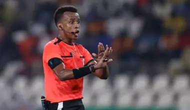 Schiedsrichter aus Somalia: Die Uefa gibt ihm bewusst diese Bühne - Sport