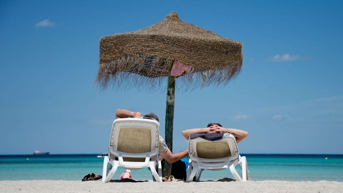 Strandarbeiter erschlägt Frau in Alexandria – Streit um Sitzplatz