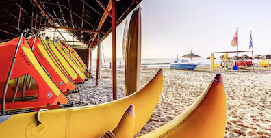 Wassersport gehört im TUI MAGIC LIFE Africana zum Urlaubserlebnis – von Kanufahren bis Windsurfen.