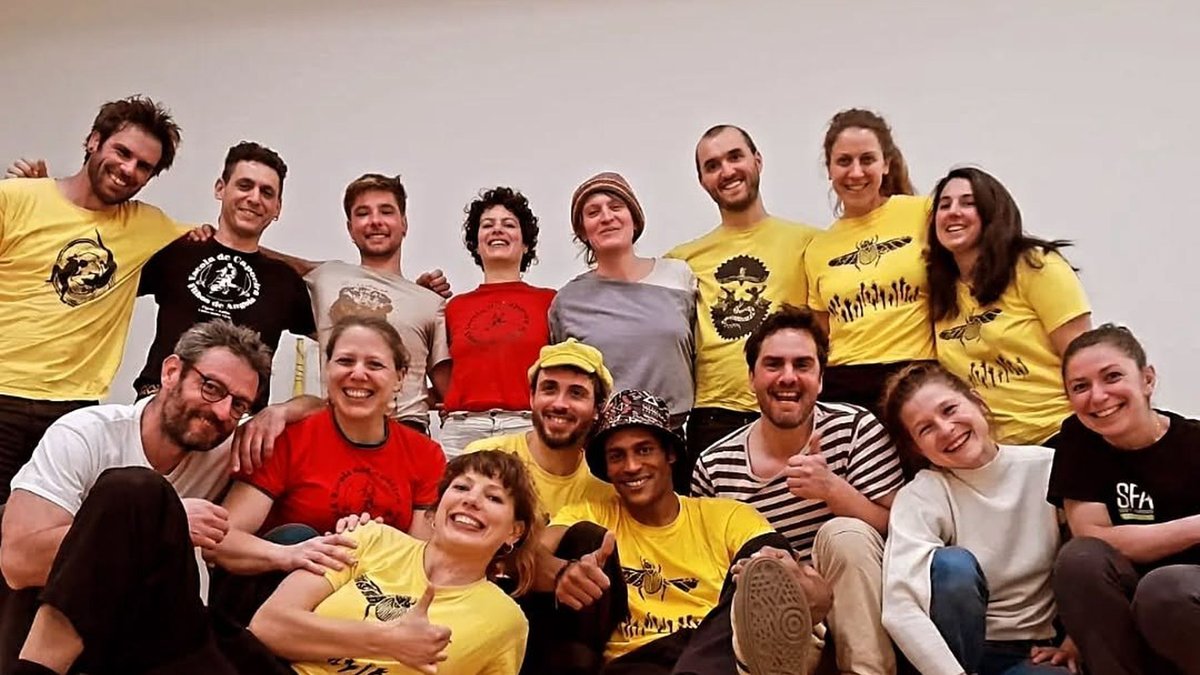 La Fouillade. La discipline afro-brésilienne capoeira Angola fait son nid à la Source