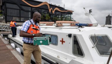 des hommes armés tuent au moins 162 personnes dans le centre-ouest