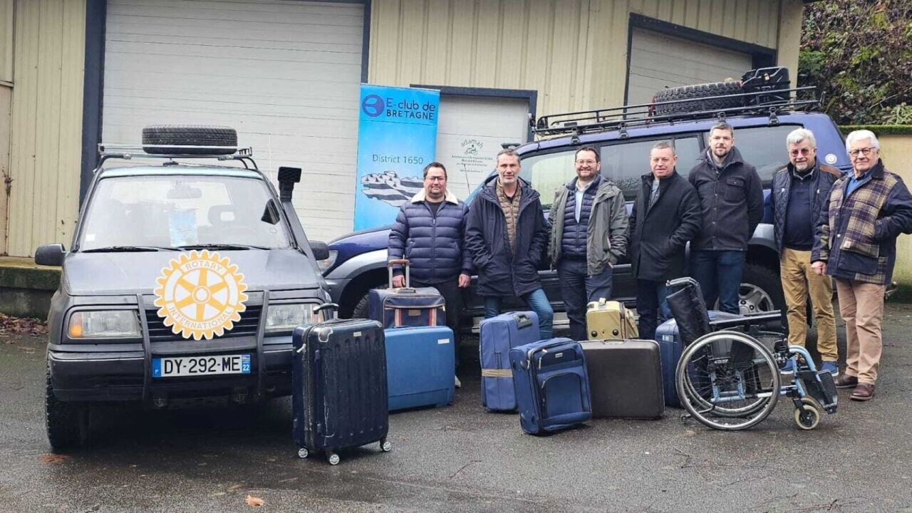 un périple plaisir et solidaire au Maroc pour quatre copains