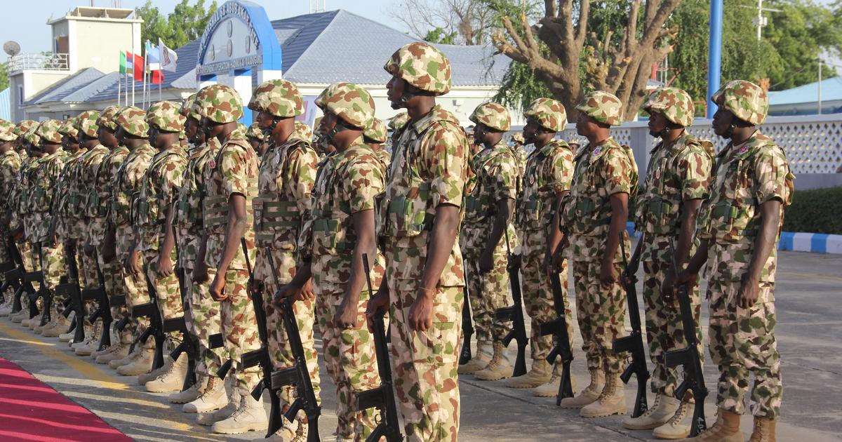 Les États-Unis déclarent avoir déployé une «petite équipe» militaire au Nigeria