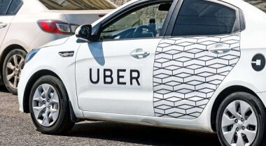 Uber quitte la Tanzanie, fragilisée par les règles tarifaires imposées par l’État