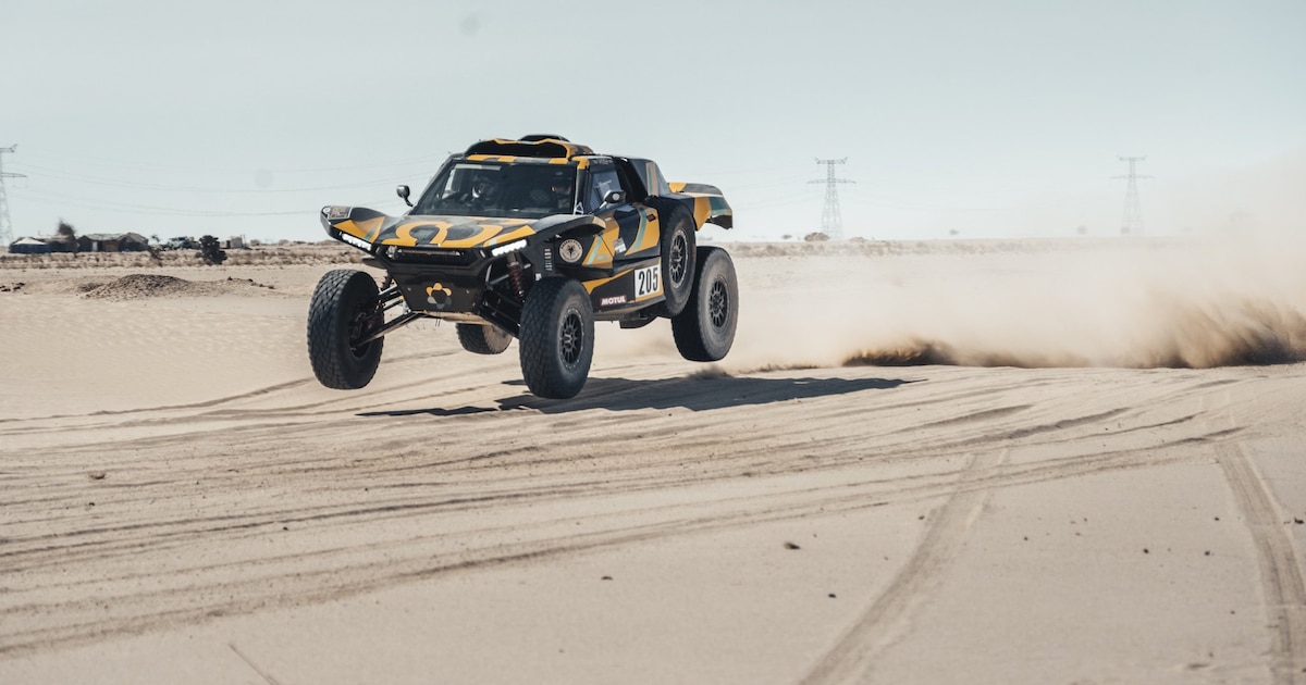 Africa Eco Race: Christan Femont remporte sa deuxième victoire d'étape, Pol Van Pollaert reste leader