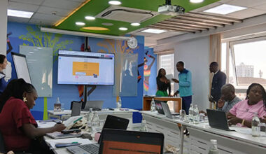 Au Kenya, Réseau Canopé inaugure un nouveau cycle d’actions pour transformer l’enseignement du français