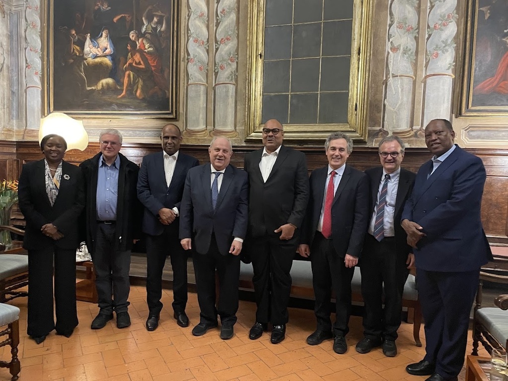 Le ministre des Affaires étrangères de Tanzanie, Mahmoud Thabit Kombo, en visite à Sant'Egidio. Au centre des discussions, le programme DREAM et les initiatives de dialogue pour la paix en Afrique - NEWS