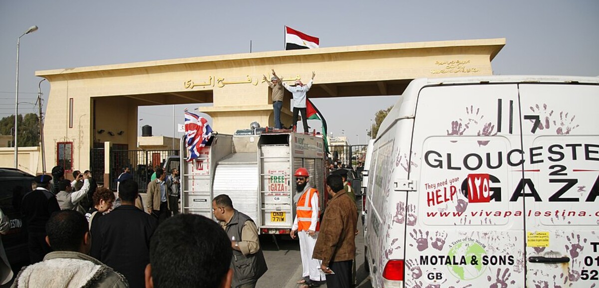 l’Égypte accueille les premiers blessés en provenance de Gaza