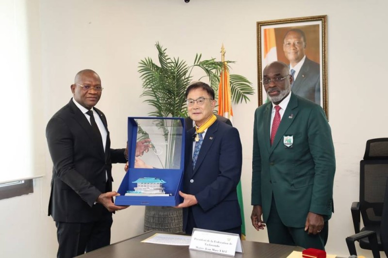 Taekwondo : la Côte d'Ivoire et la Corée du Sud renforcent leur partenariat pour hisser la discipline aux standards internationaux