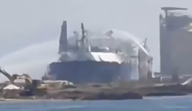 Une unité de regazéification américaine frappée par un drone dans un port Égyptien, en Méditerranée