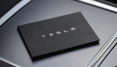 Le FSD de Tesla est jugé suffisamment sûr pour l’Europe… mais les données qui le prouvent restent secrètes