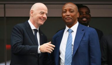 Crise à la Fifa: l'UEFA maintient la pression sur Infantino, l'Afrique le soutient