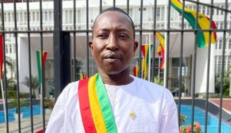 Sénégal : Les députés Pastef sous pression...