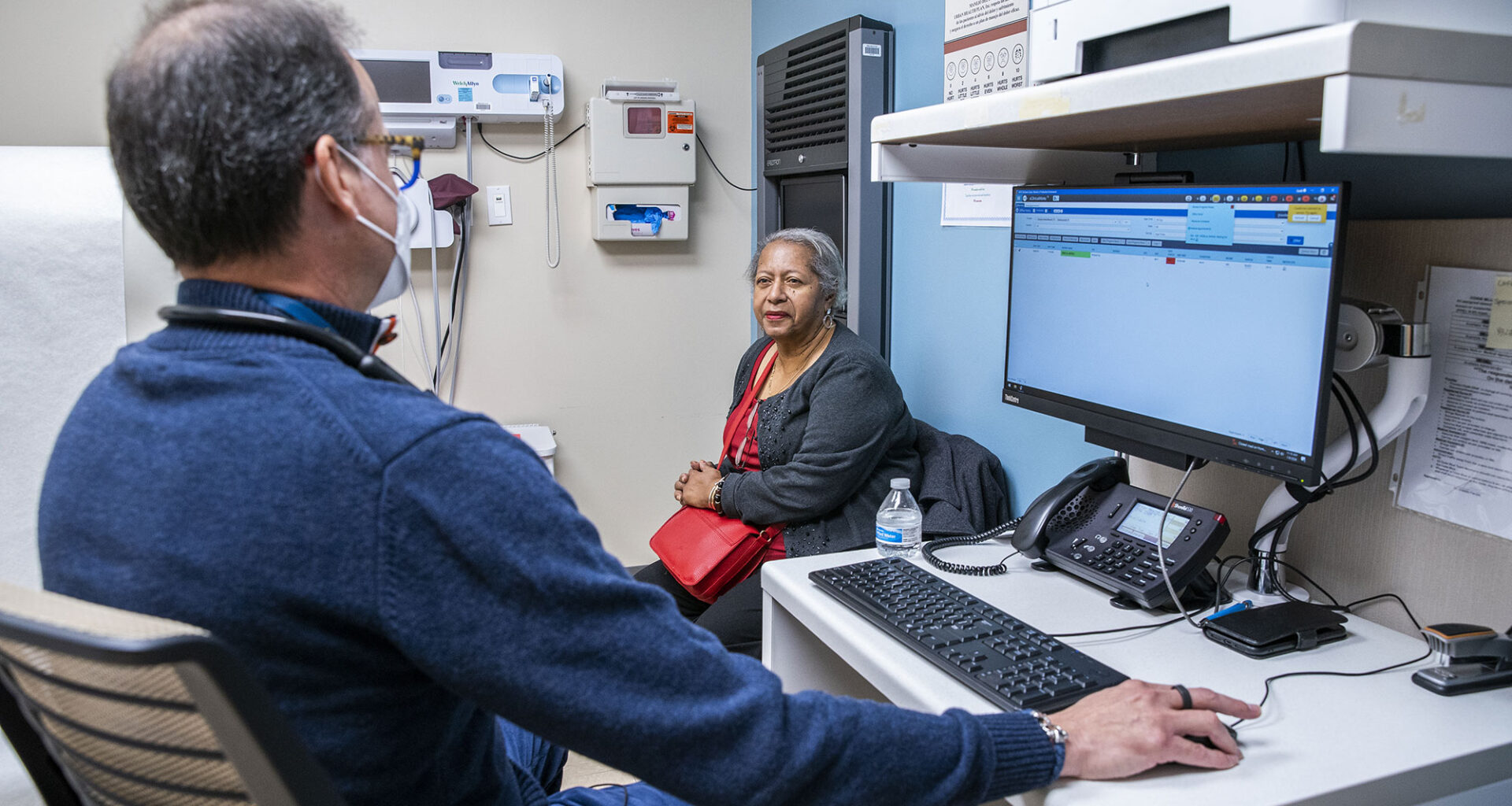 Doctors are adopting AI to take notes during visits — what to know about opting out