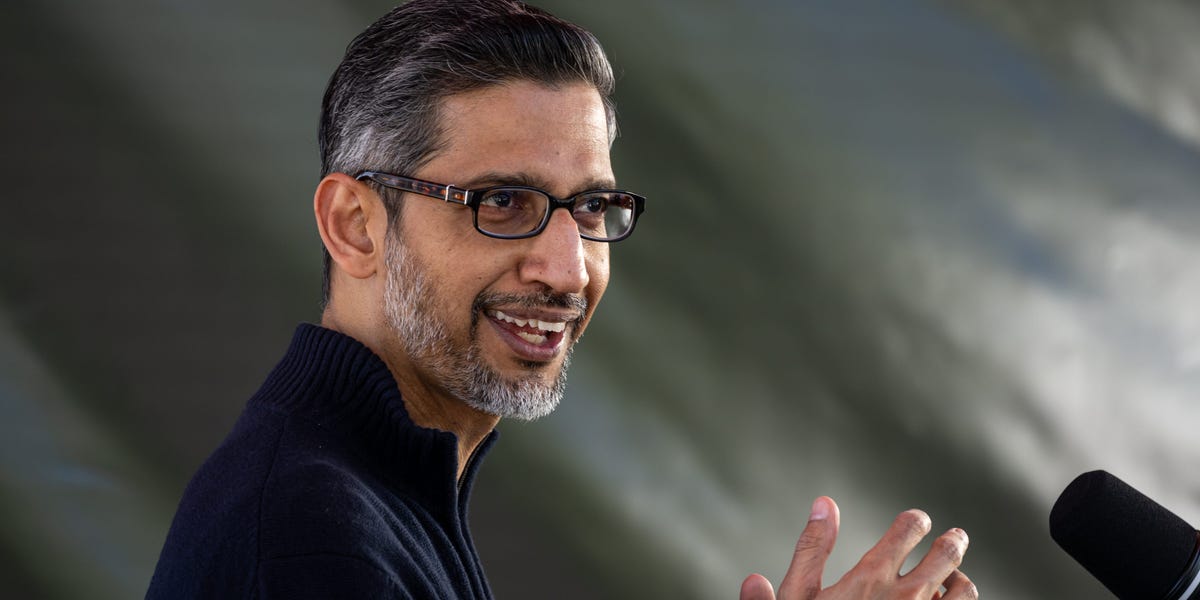Google CEO Sundar Pichai Avoids AI in His Stanford Graduation Speech