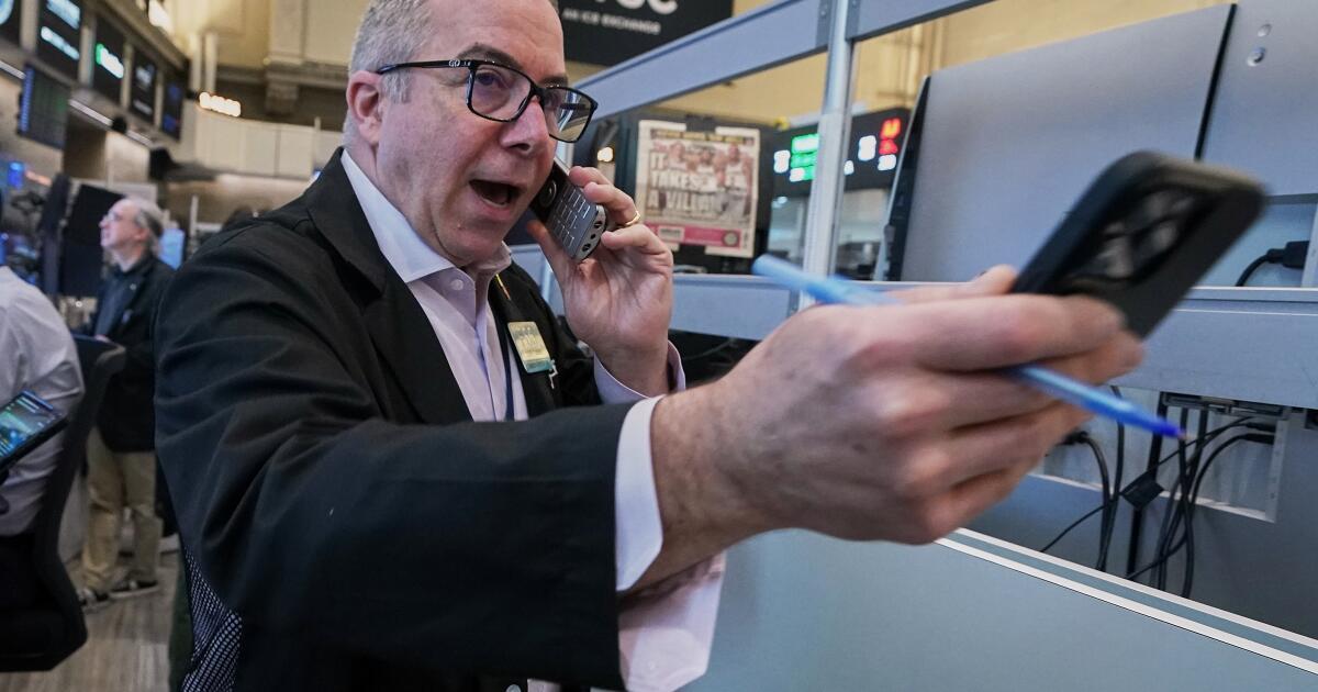 AI stock slump raises the question if investors are just taking profits or getting very nervous
