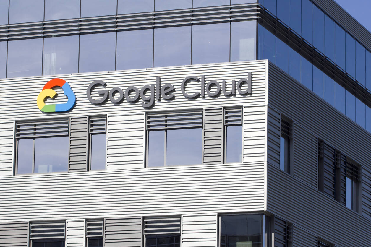<p>Google has agreed to provide guarantees covering billions of dollars of Anthropic’s lease and power-payment obligations.</p>