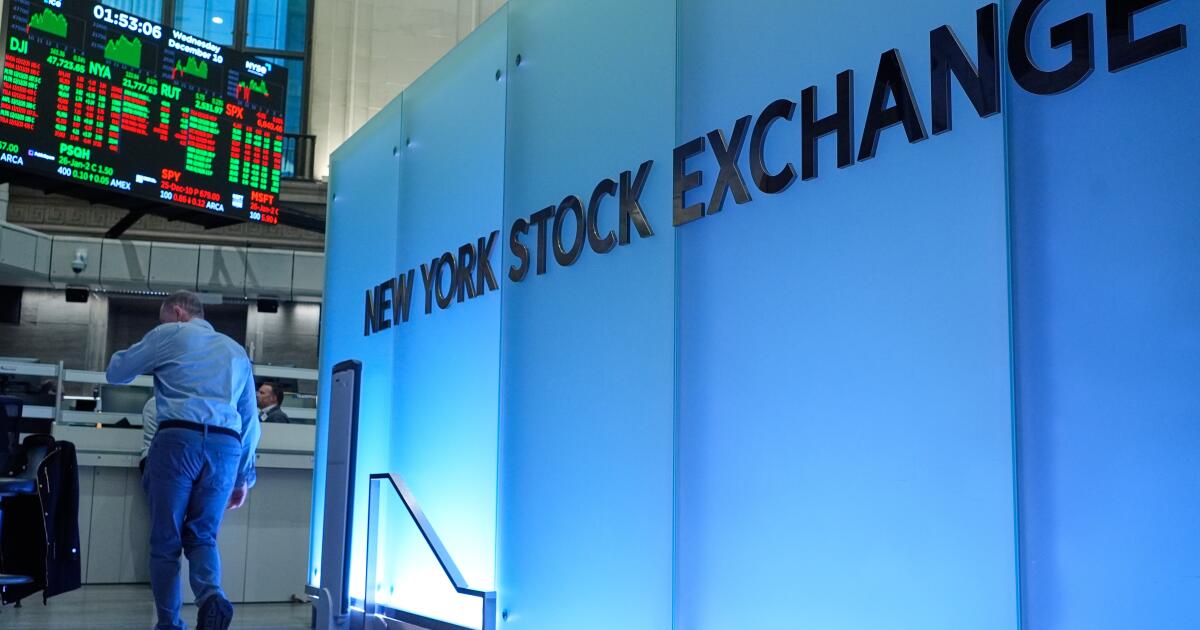 Rebounding AI stocks send the S&P 500 within 1% of its record