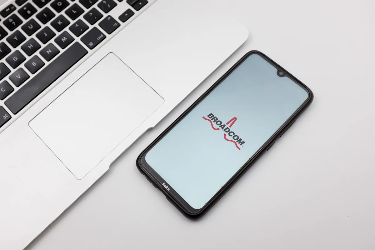 Why does Apple still need Broadcom? The story behind their new AI deal