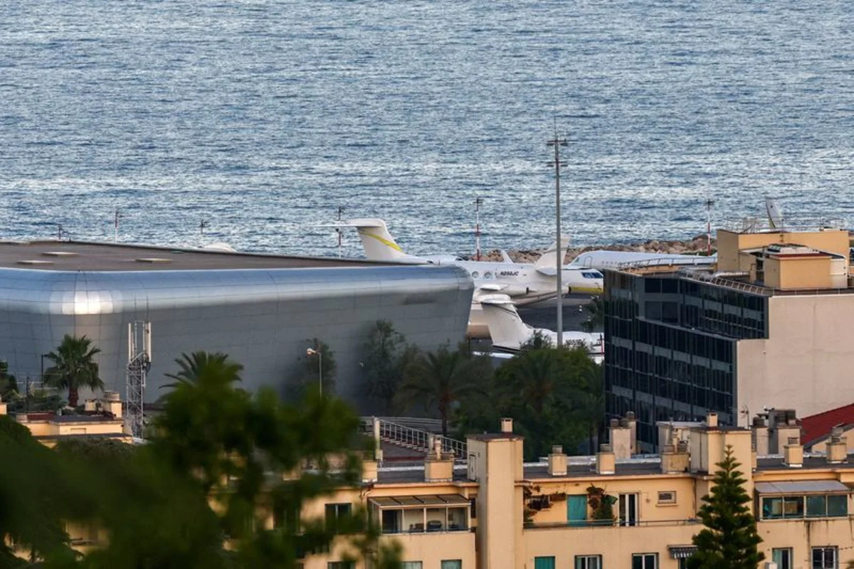 SpaceX and AI startup wealth fuels demand for private jets