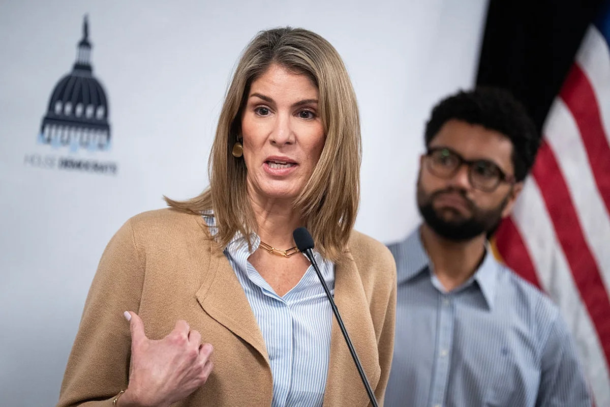 ChatGPT’s Daring Escape Forces Dems to Pick a Path on AI Legislation