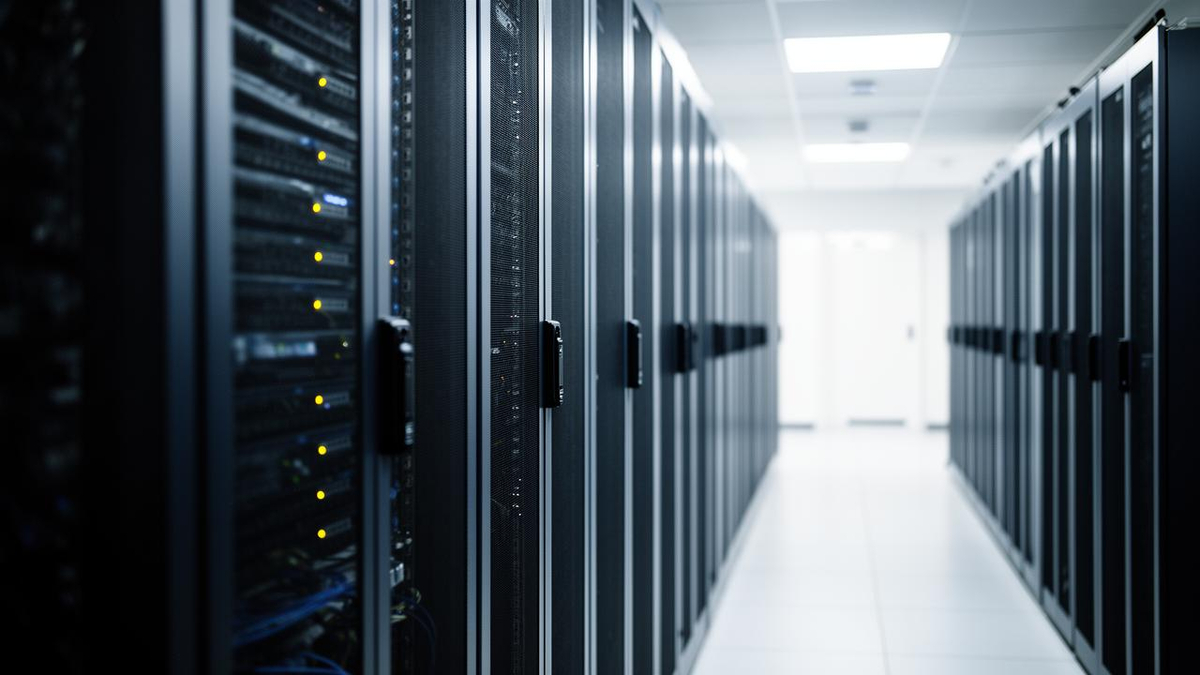 Wells Fargo Raises Microsoft Price Target to $700 on AI Momentum — BigGo Finance