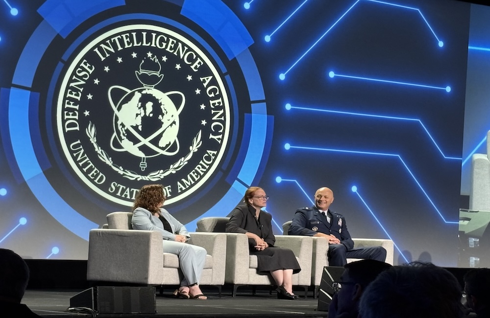 Agencies Accelerate AI Acquisition as Frontier Models Evolve