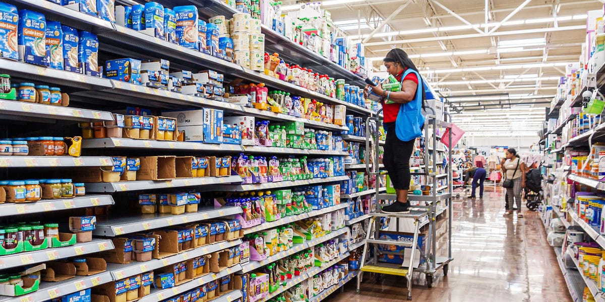 Walmart Workers' New Responsibility: Correcting AI Errors