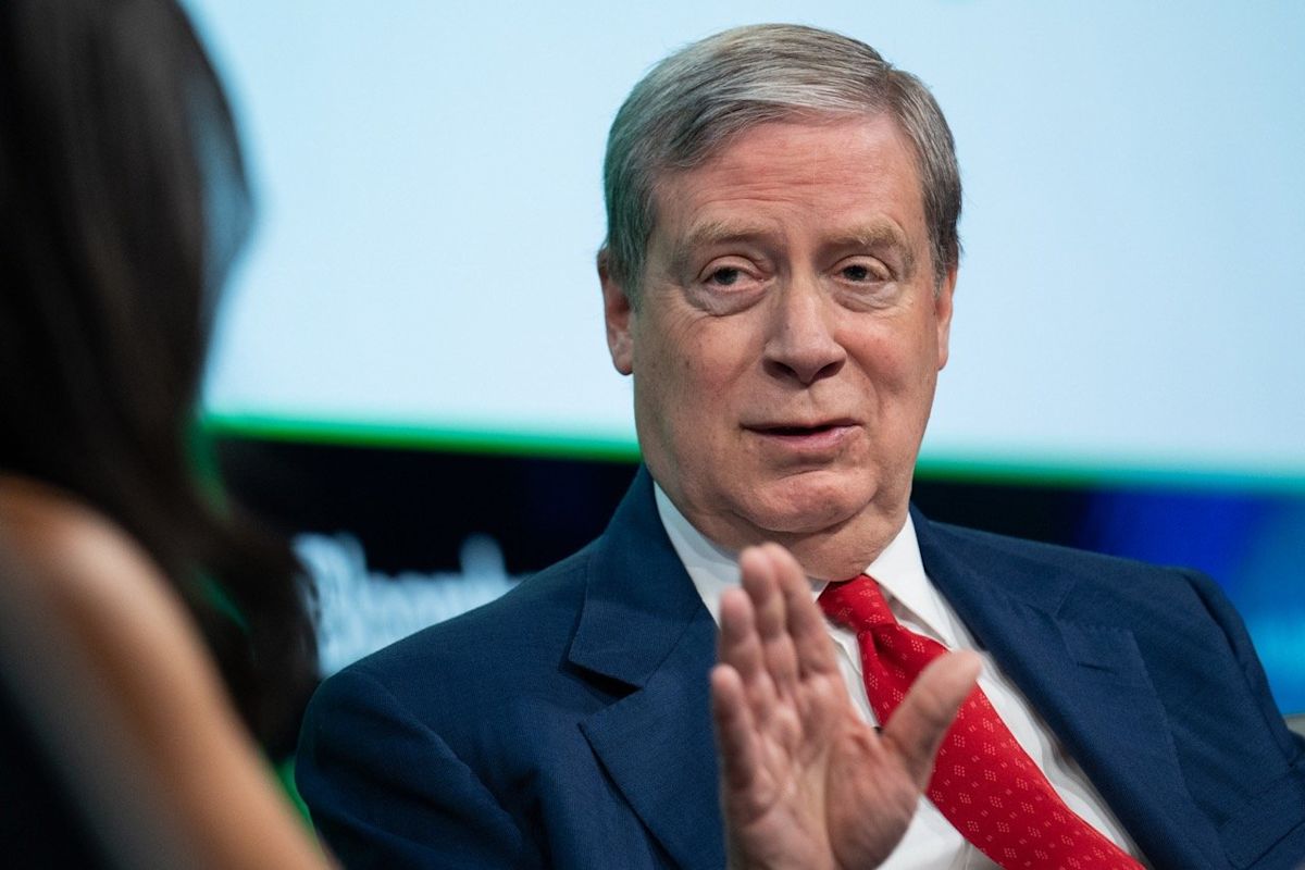 Billionaire Stanley Druckenmiller Sells Micron and Is Piling Into This Other Unstoppable Artificial Intelligence (AI) Chip Stock Instead