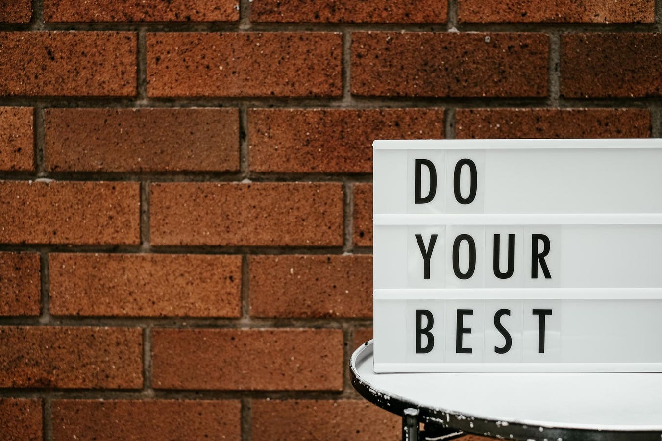 5 Things To Vibe Code With Claude To Build A Better Business Now