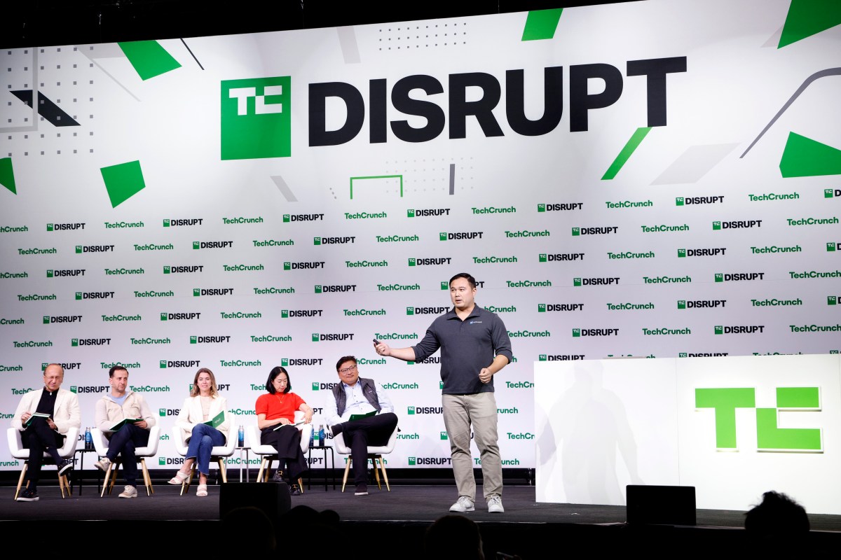 The 3 reasons this year’s AI-centric TechCrunch Disrupt is a must for founders 