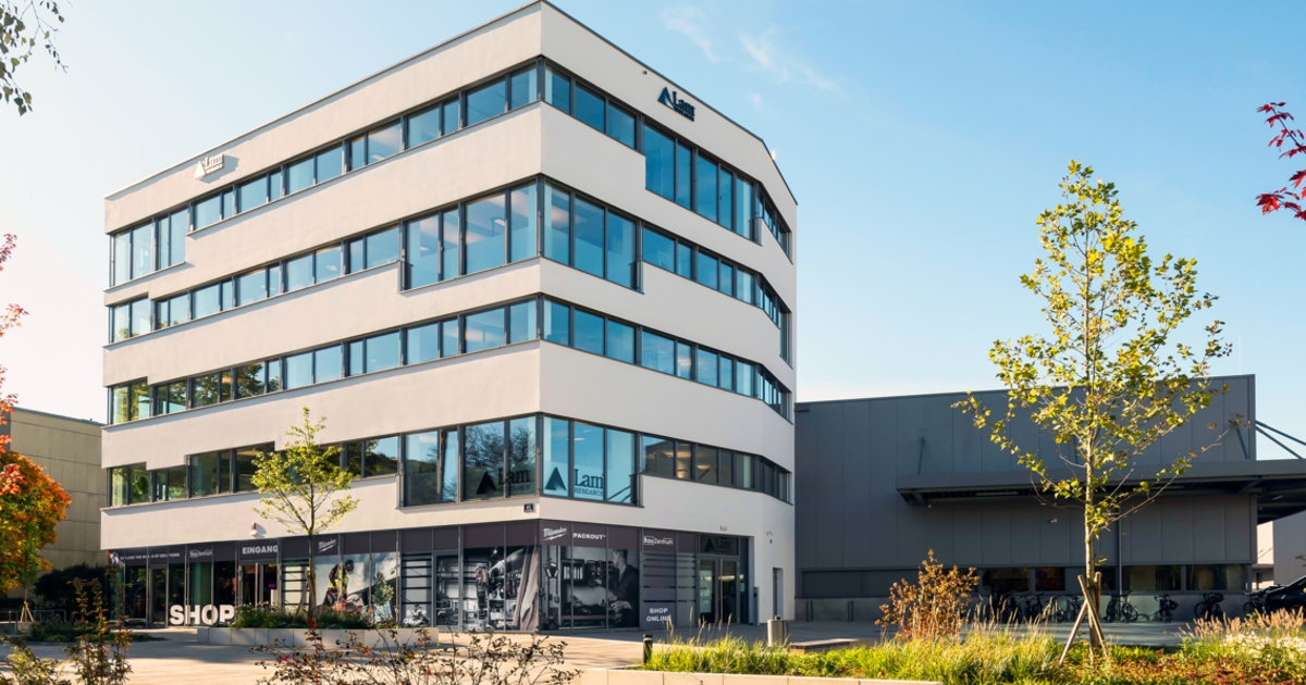 Anlagen für Mikrochips - Halbleiter-Zulieferer baute Standort Salzburg aus