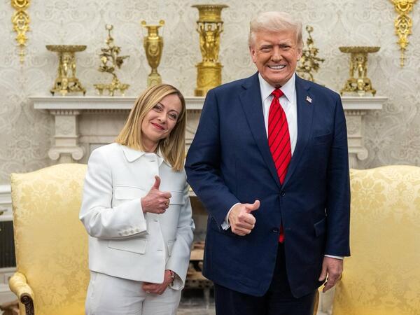 RECORD DATE NOT STATED 267583.jpg U.S President Donald Trump meets with Italy prime minister, Giorgia Meloni, in the Oval Office of the White House on Thursday April 17, 2025. White House handout via EYEPRESS EDITORIAL USE ONLY PUBLICATIONxNOTxINxCHNxHKGxTPE Copyright: xx 267583 x eyepress125760
