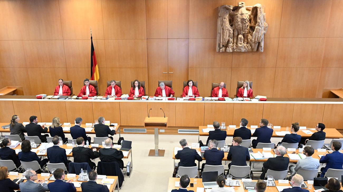 Rundfunkbeitrag: ARD und ZDF wollen höheren Rundfunkbeitrag vor Gericht erstreiten
